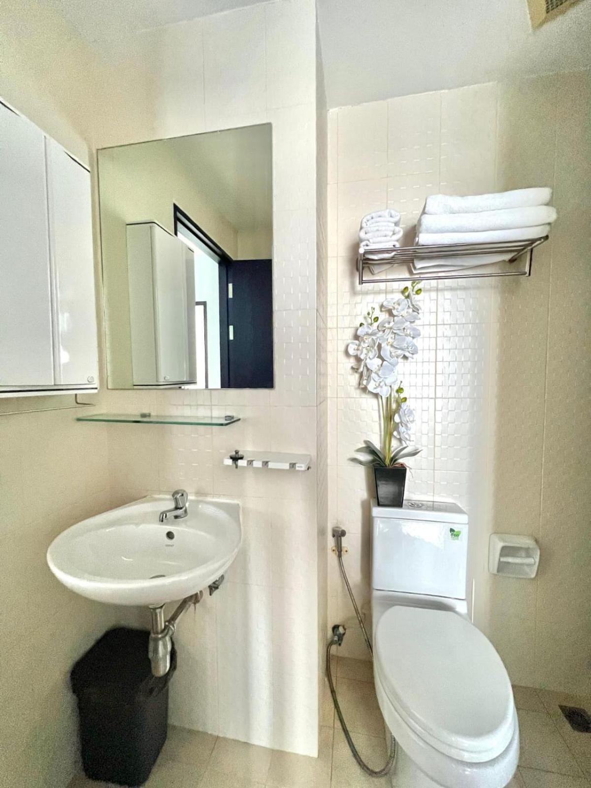Zcape 2 Boat Avenue 2 Bedroom By Sahana Lejlighed Phuket